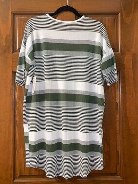 NWT LuLaRoe Irma Tunic - Waffle Knit Green, Black, and White Stripe Pattern